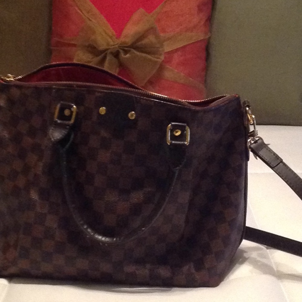 Daisy Rose purse